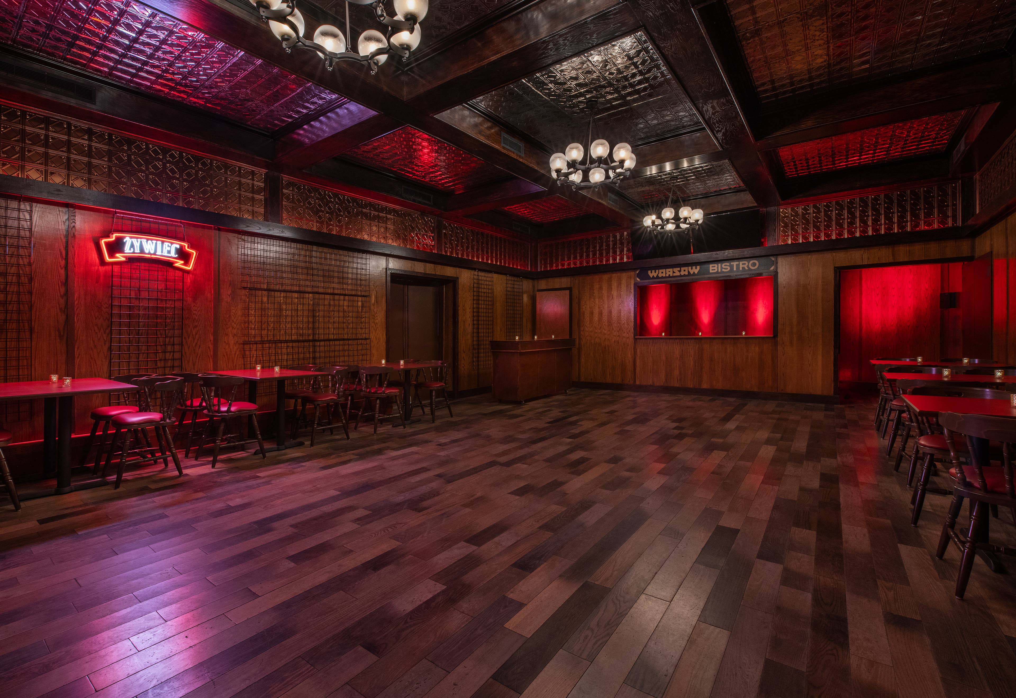 a photo of an empty Warsaw Bistro