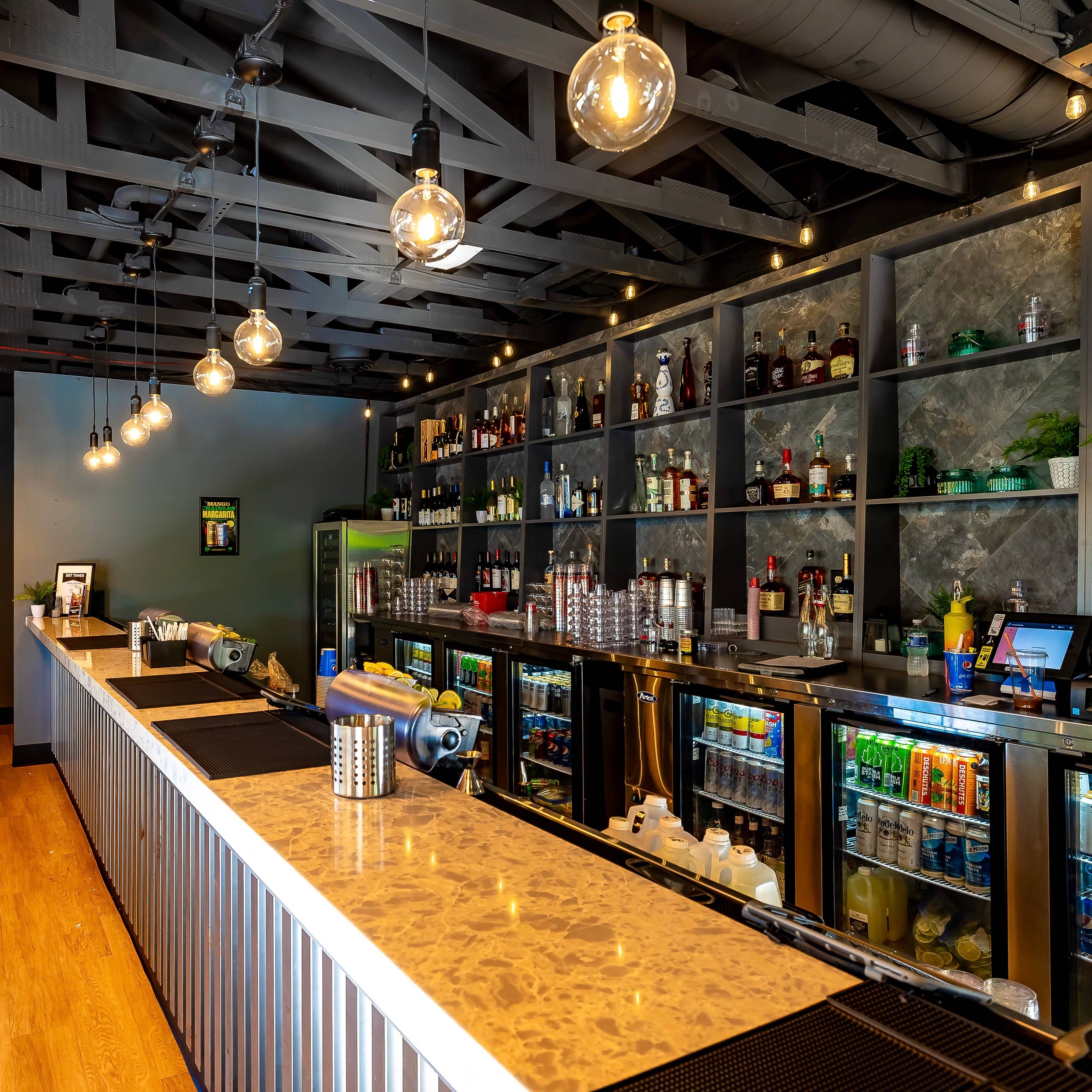 View of the bar 