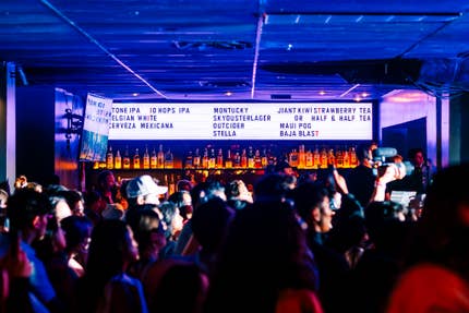 The packed bar at Echoplex