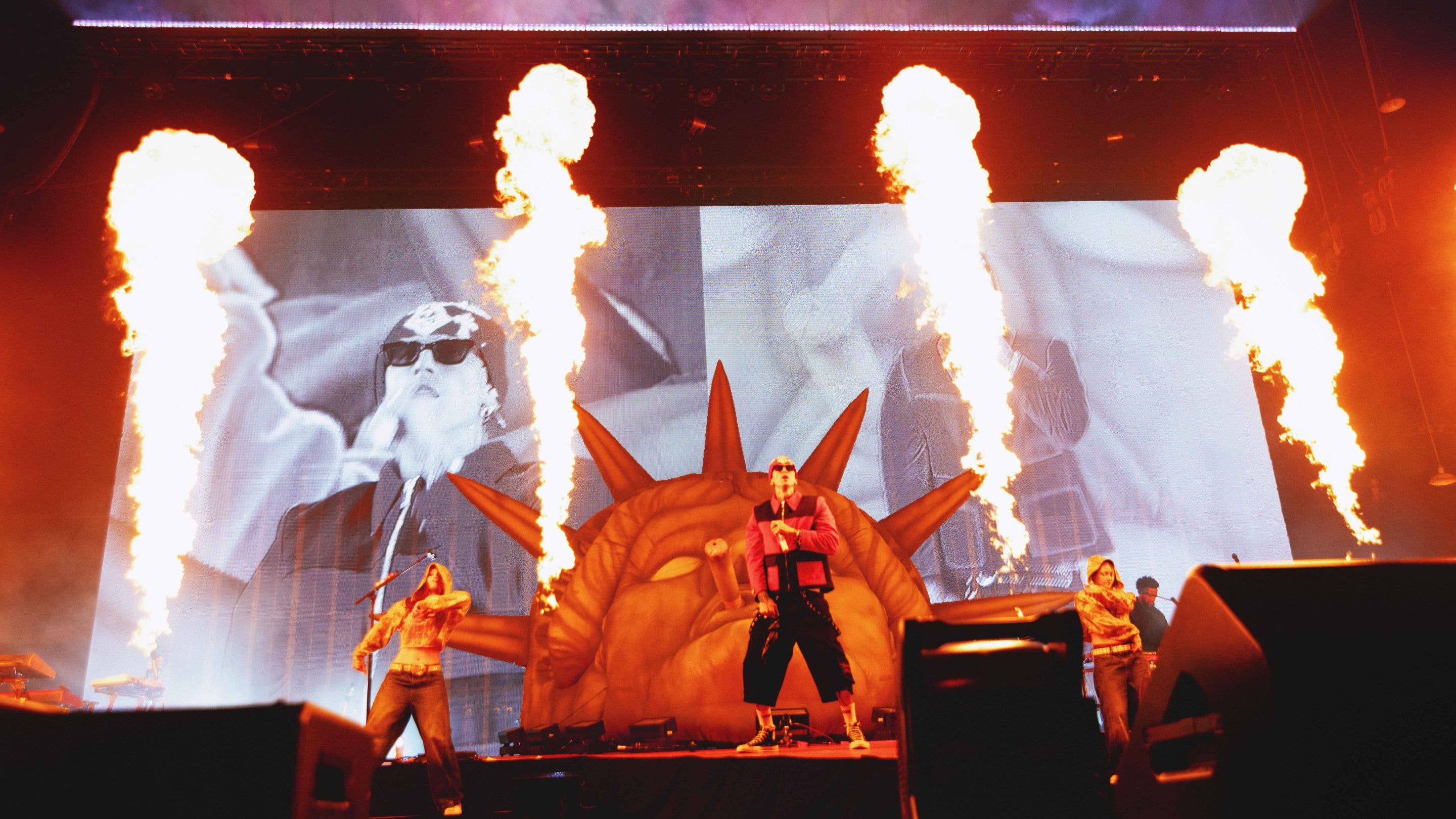 MGK performing at Truliant Amphitheater on 5/31/2026.