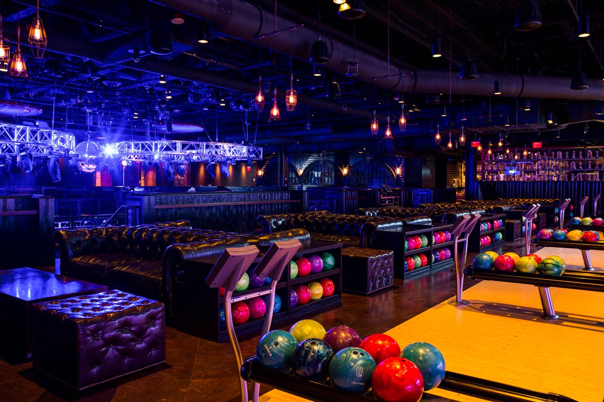 Bowling Alley at Brooklyn Bowl: LV