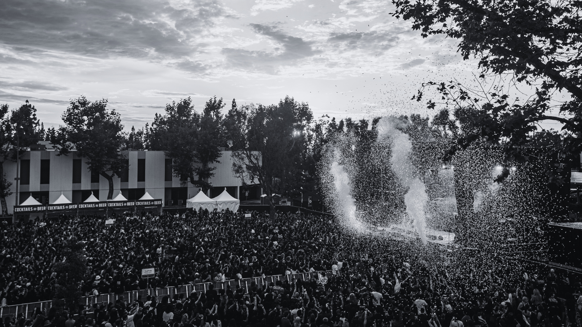 A band performing outside of the Observatory