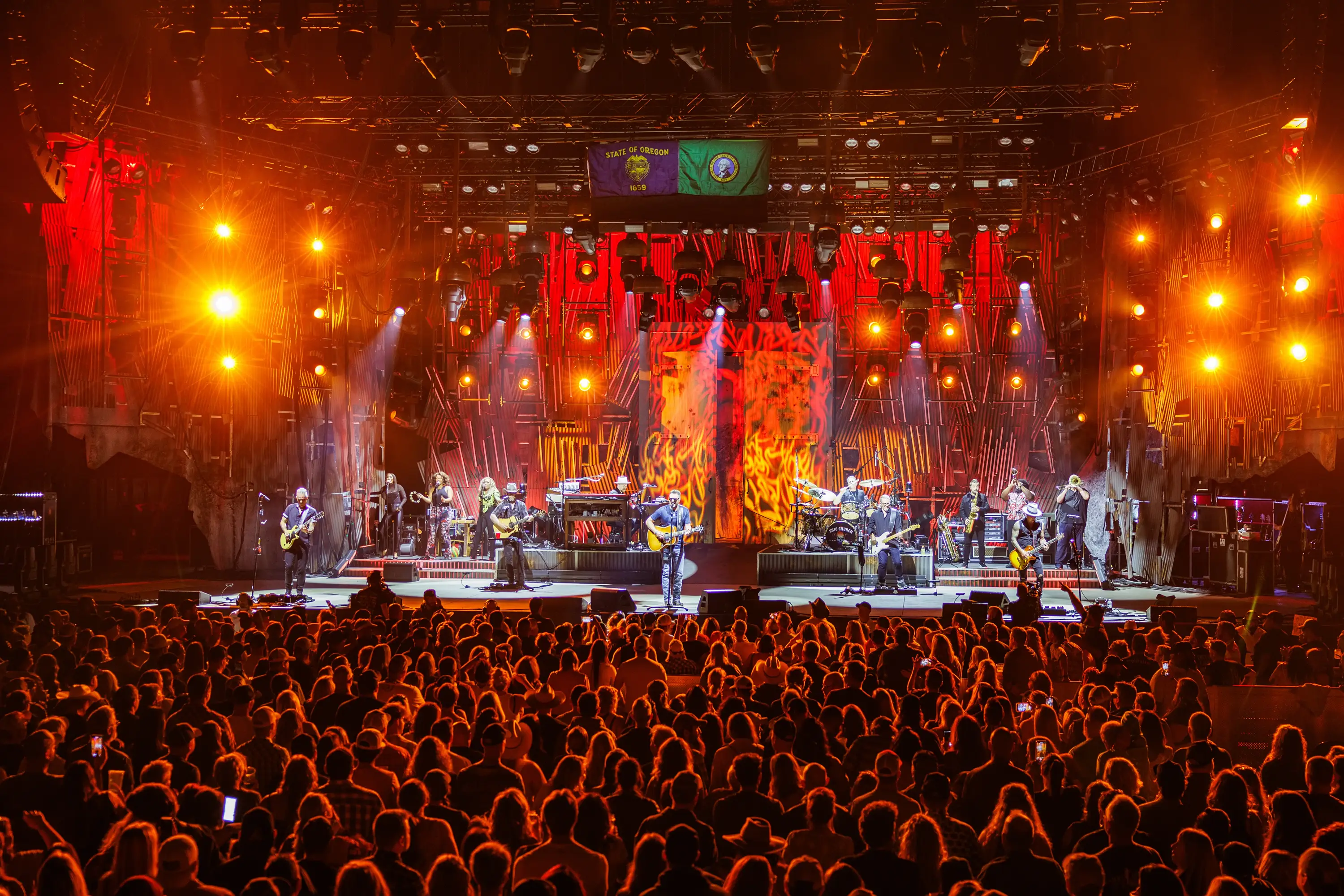 Eric Church performing at Cascades Amphitheater