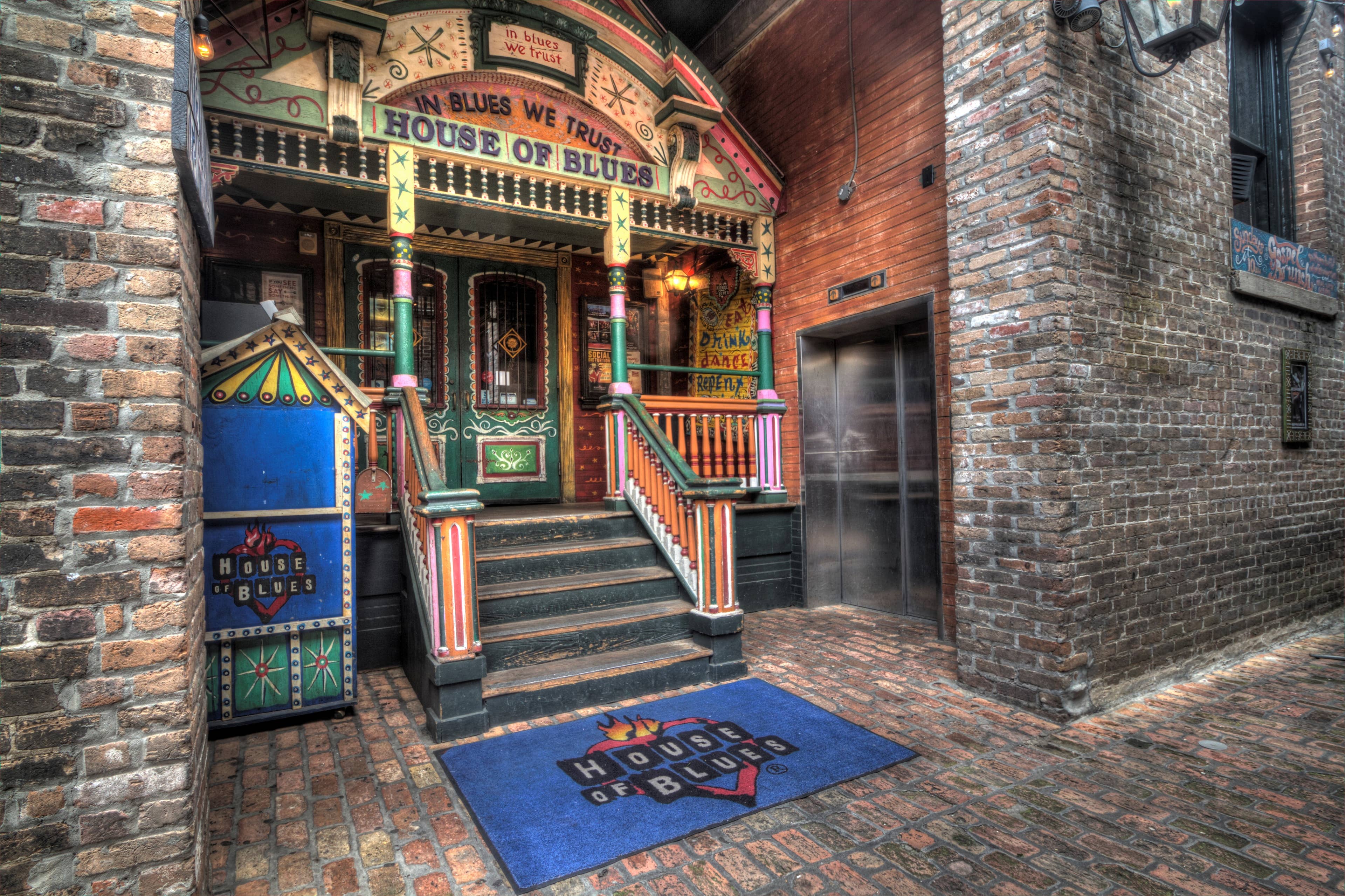 The exterior of the entrance of House of Blues New Orleans