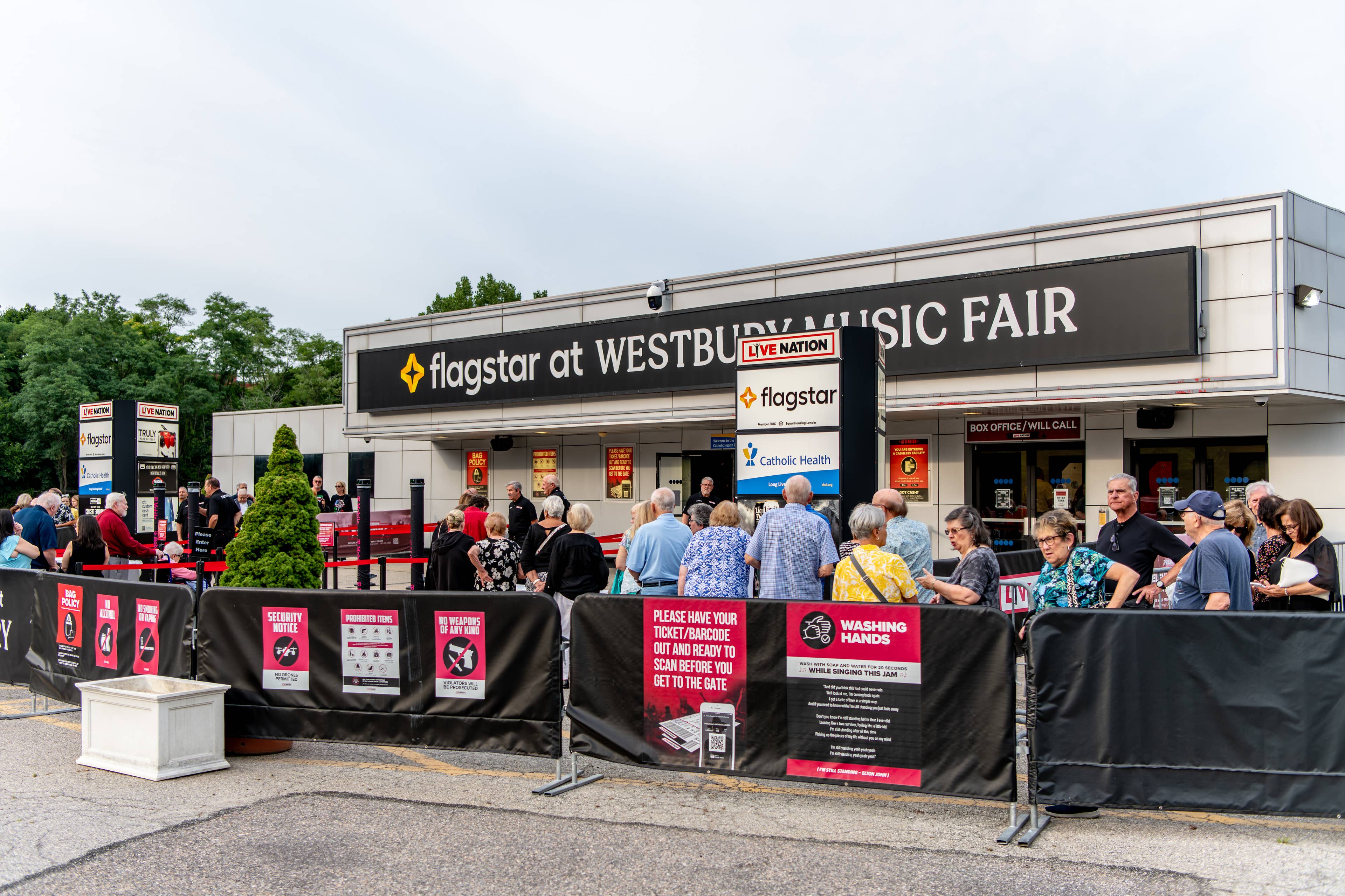 Image of the Front Entrance with Box Office visible