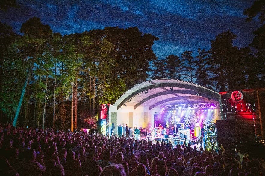 Greenfield Lake Amphitheater 2023 show schedule & venue information