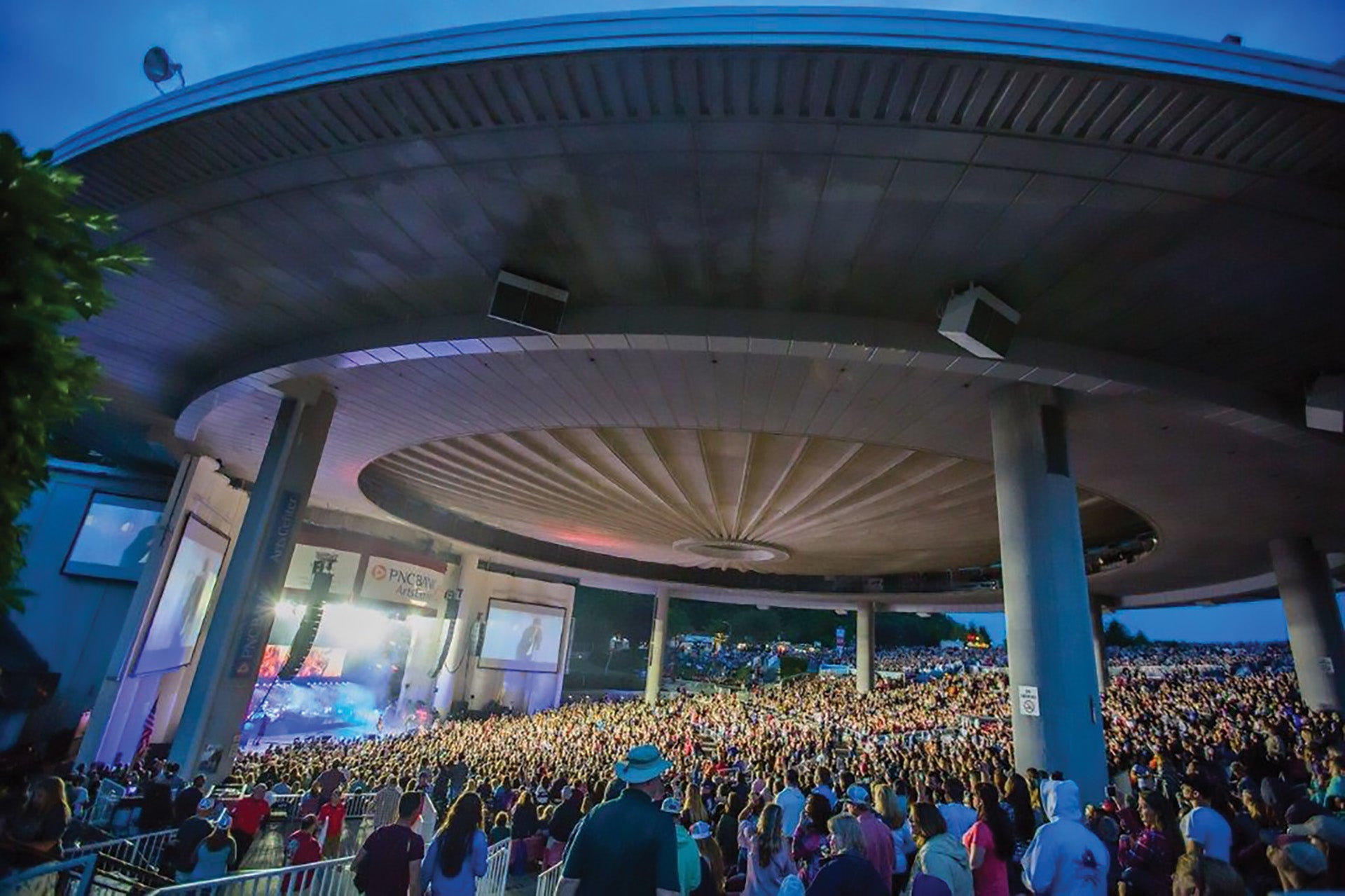 PNC Bank Arts Center - 2023 show schedule & venue information - Live Nation